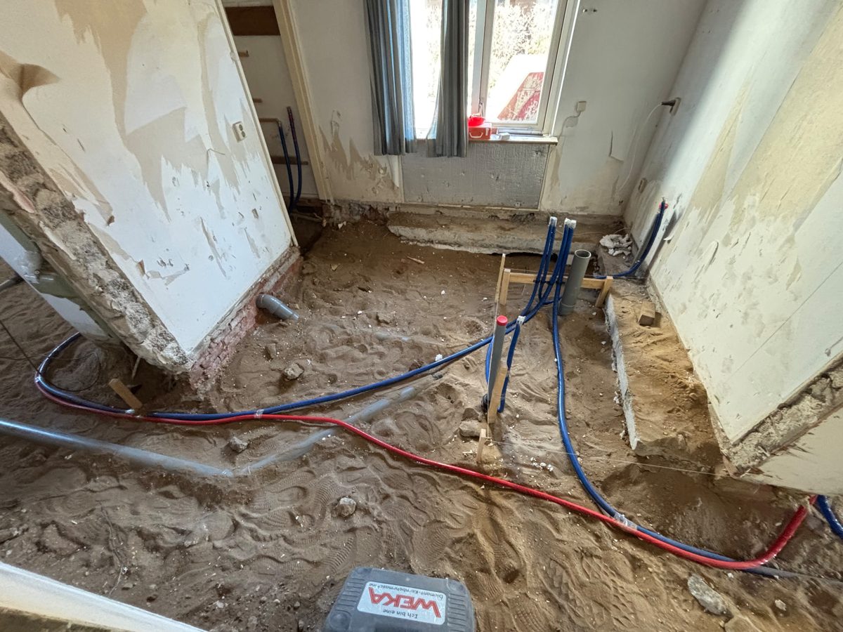 Leidingwerk tijdens verbouwing
